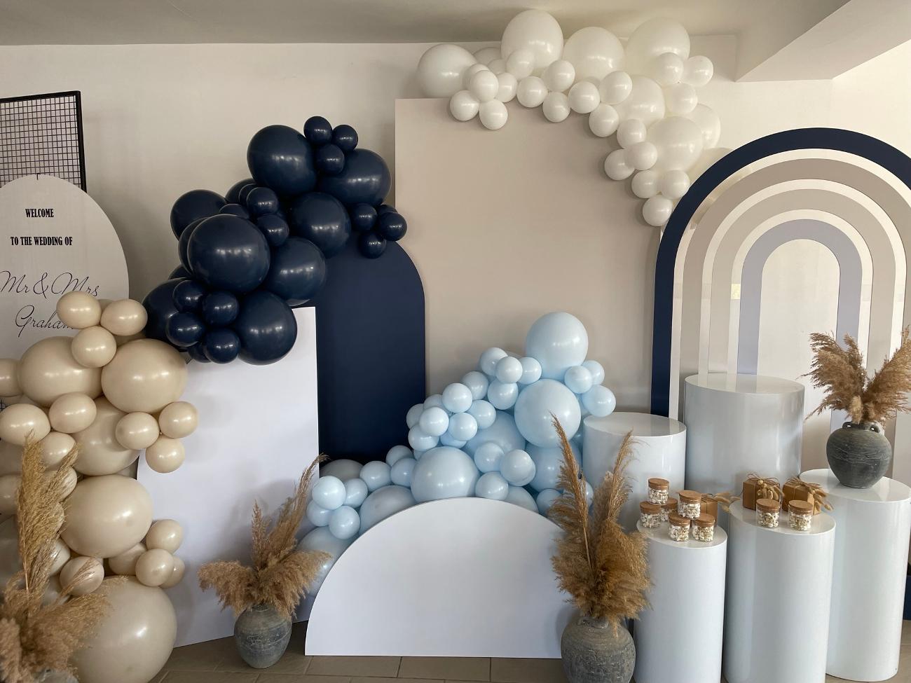 Balloon Installations | weddings northamptonshire gallery image 3