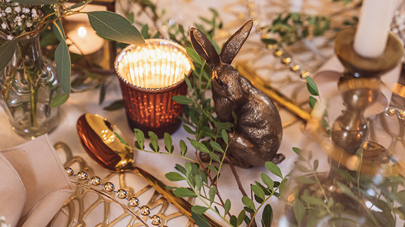 Lavish Bronze Easter Luxury Host Box | weddings northamptonshire gallery image 6