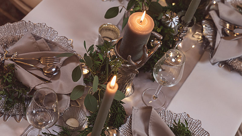Christmas Classic Silver Luxury Host Box | weddings northamptonshire gallery image 9