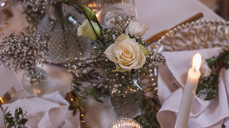 Crystal Gold Luxury Host Box | weddings northamptonshire gallery image 11