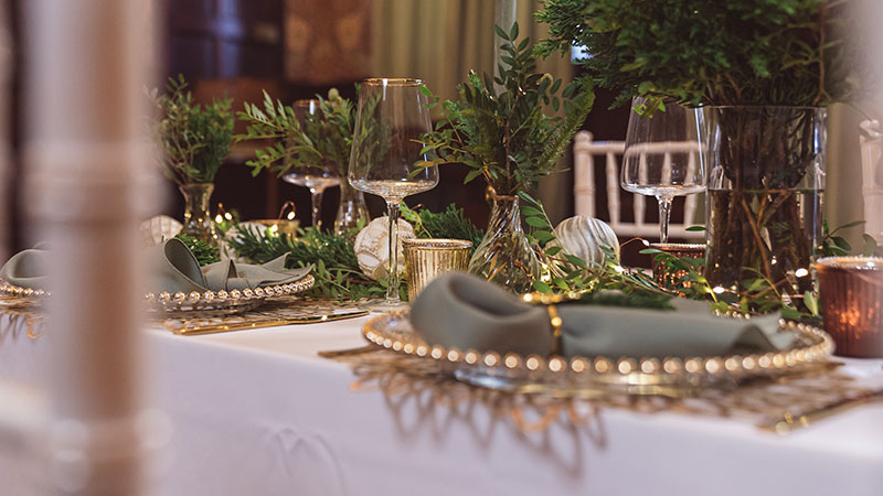 Christmas Vintage Gold Luxury Host Box | weddings northamptonshire gallery image 8