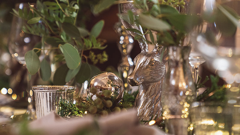 Christmas Classic Silver Luxury Host Box | weddings northamptonshire gallery image 4